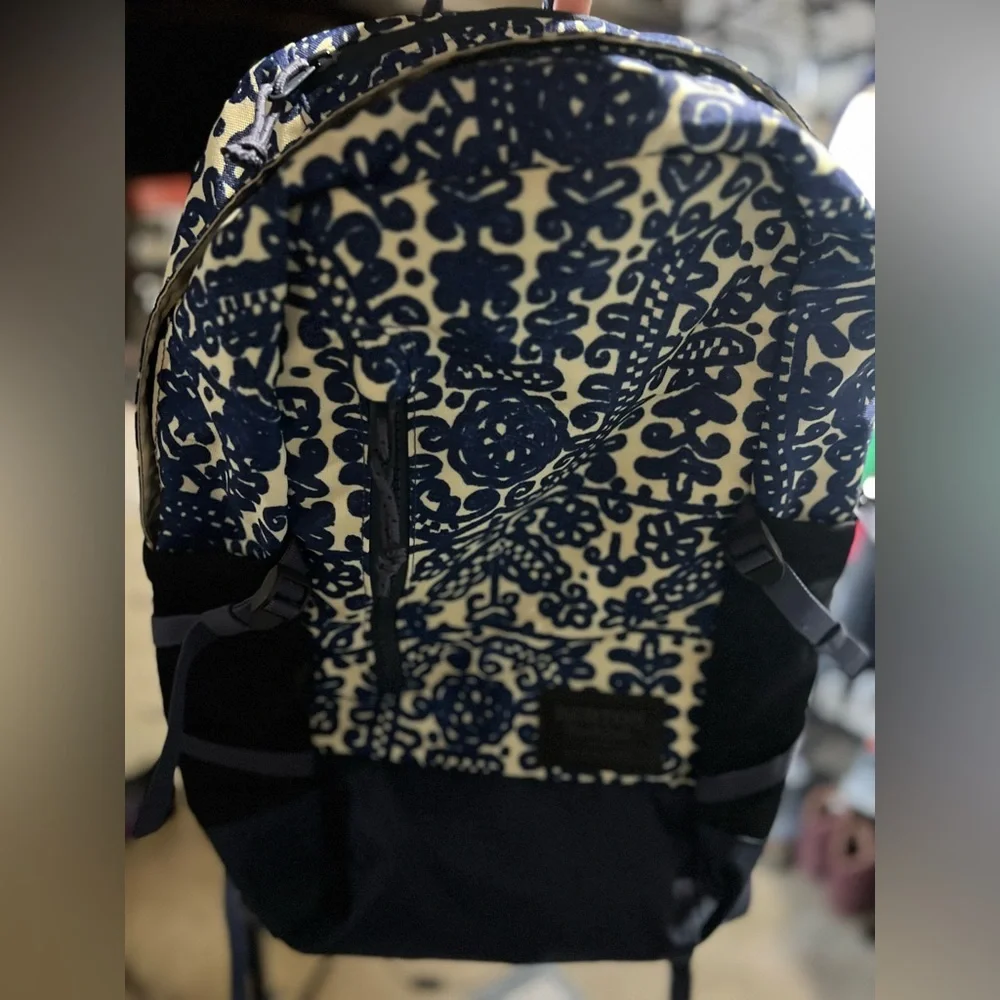 Burton Navy and Cream durable travelers Backpack